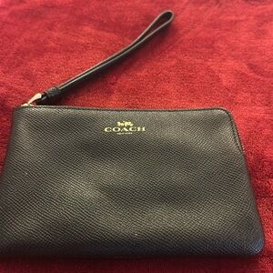 small coach wristlet wallet